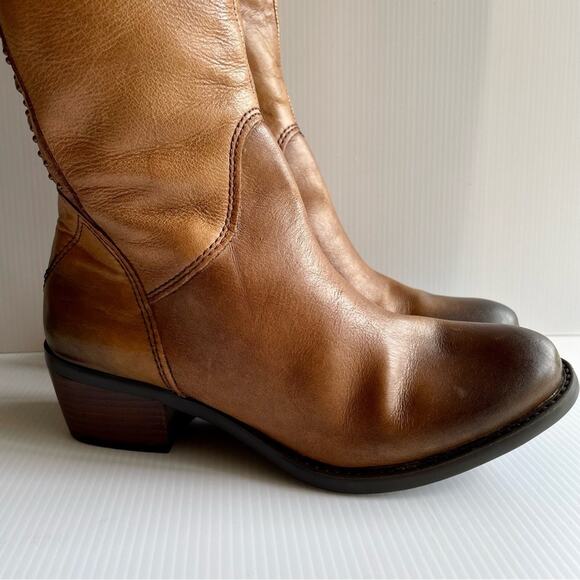 VINCE CAMUTO Bollo Knee High Boots Size 6 Leather Distressed Studs Boho Edgy - Picture 10 of 13